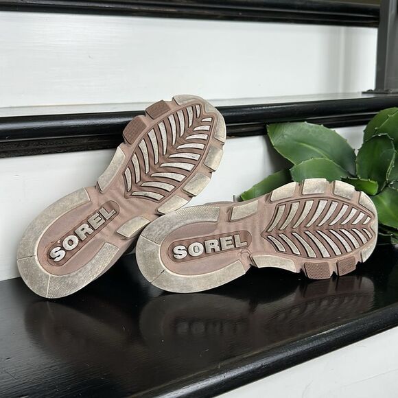 Sorel Women's Kinetic Rush Ripstop Sneakers size 9. Clean no smoking - Picture 5 of 7